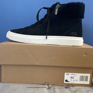 UGG Alameda Mid Zip boots - WORN ONCE!!